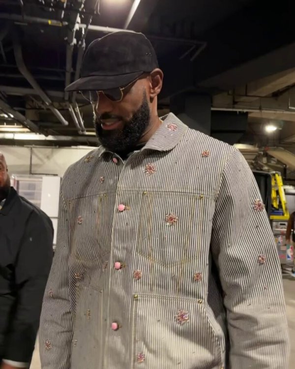 James: Tôi chỉ muốn về nhà, cở