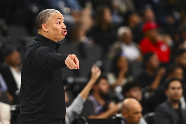 Lu: Chúng tôi gặp rắc rối vì c